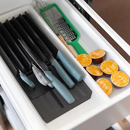 Cozy 2-room Apartment, Near Market Square, Balcony