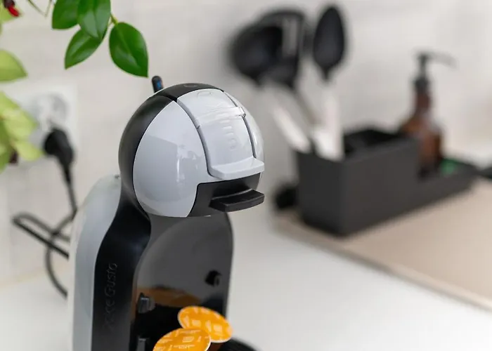 Cozy 2-room Apartment, Near Market Square, Balcony Daire *