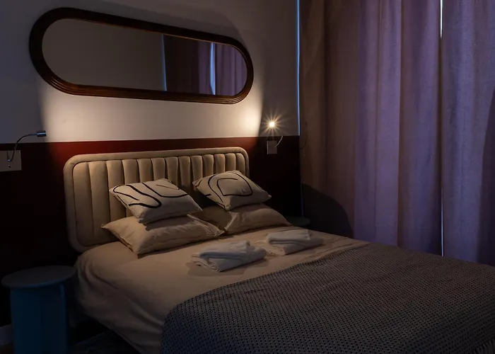 Cozy 2-room Apartment, Near Market Square, Balcony Daire