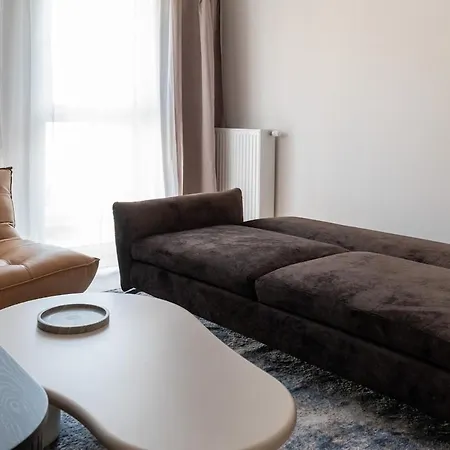 Stylish 2-Room Apartment With Balcony, Near Wroclaw Market Square, Historic Area Apartment *