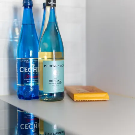 Cozy 2-room Apartment, Near Market Square, Balcony *