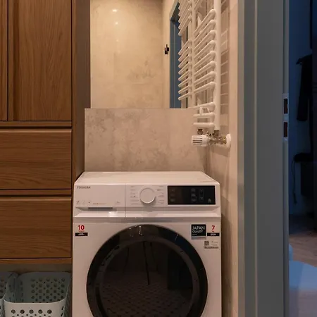 Cozy Apartment, Close To Main Square Apartment *