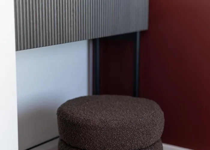 Apartment Cozy 2-room Apartment, Near Market Square, Balcony *